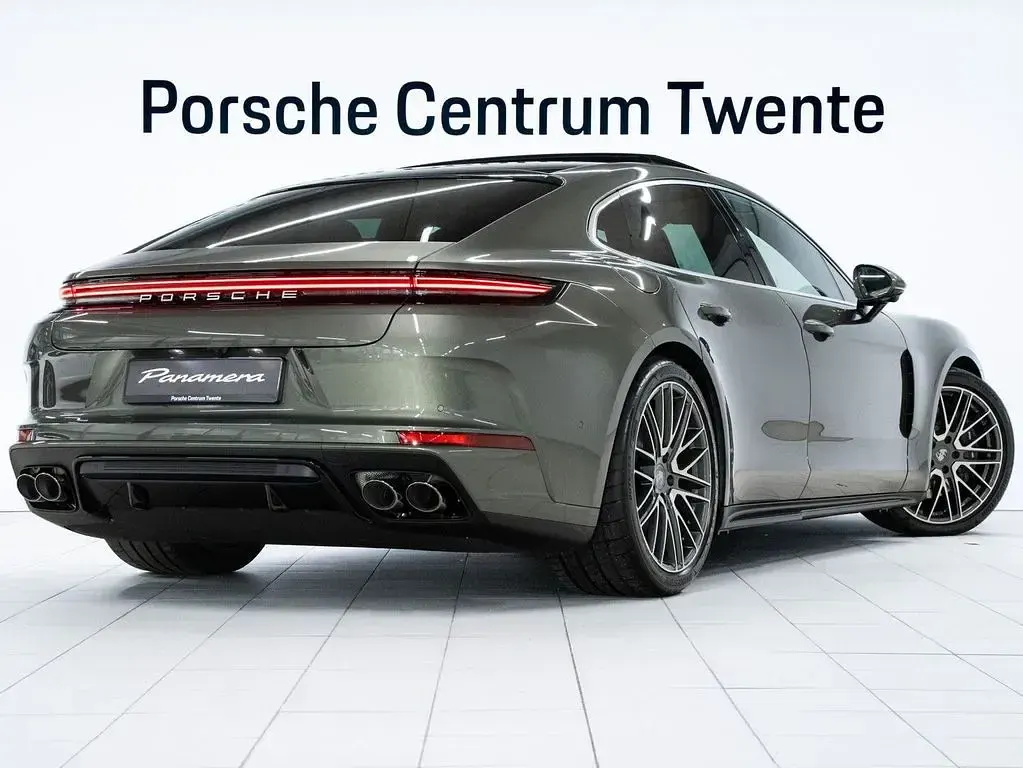 Neu Porsche Panamera 4 470 PS (345 kW) 2026 Grün Kleinwagen