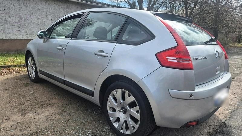 Gebraucht Citroën C4 109 PS (80 kW) 2006 Silber Kleinwagen