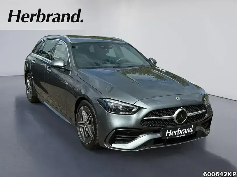 Gebraucht Mercedes C300 AMG 360 PS (264 kW) 2025 Grau Limousine