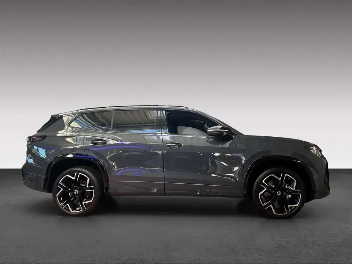Gebraucht VW Tayron R-line 150 PS (110 kW) 2026 Delfingrau metallic SUV