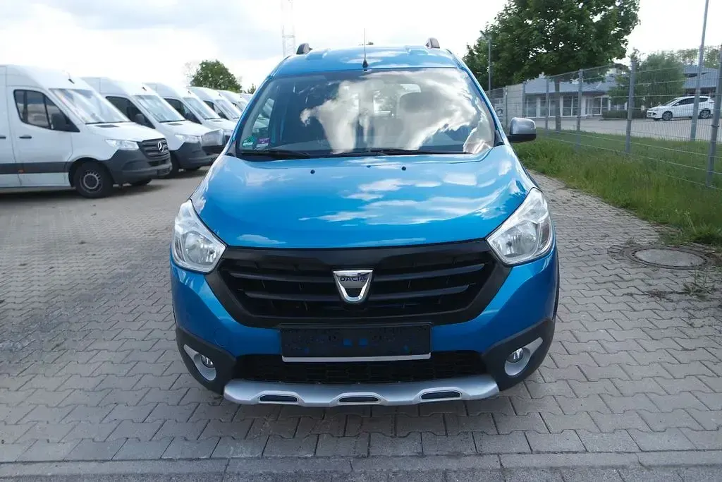 Gebraucht Dacia Dokker Stepway 116 PS (85 kW) 2016 Blau Van / Kleinbus
