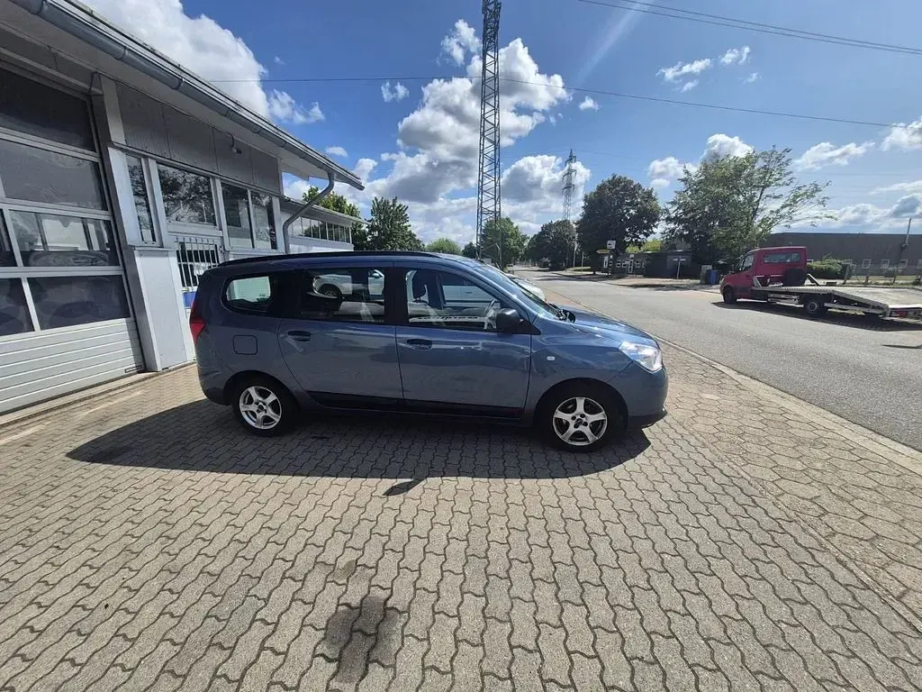 Gebraucht Dacia Lodgy Ambiance 90 PS (66 kW) 2013 Blau Van / Kleinbus