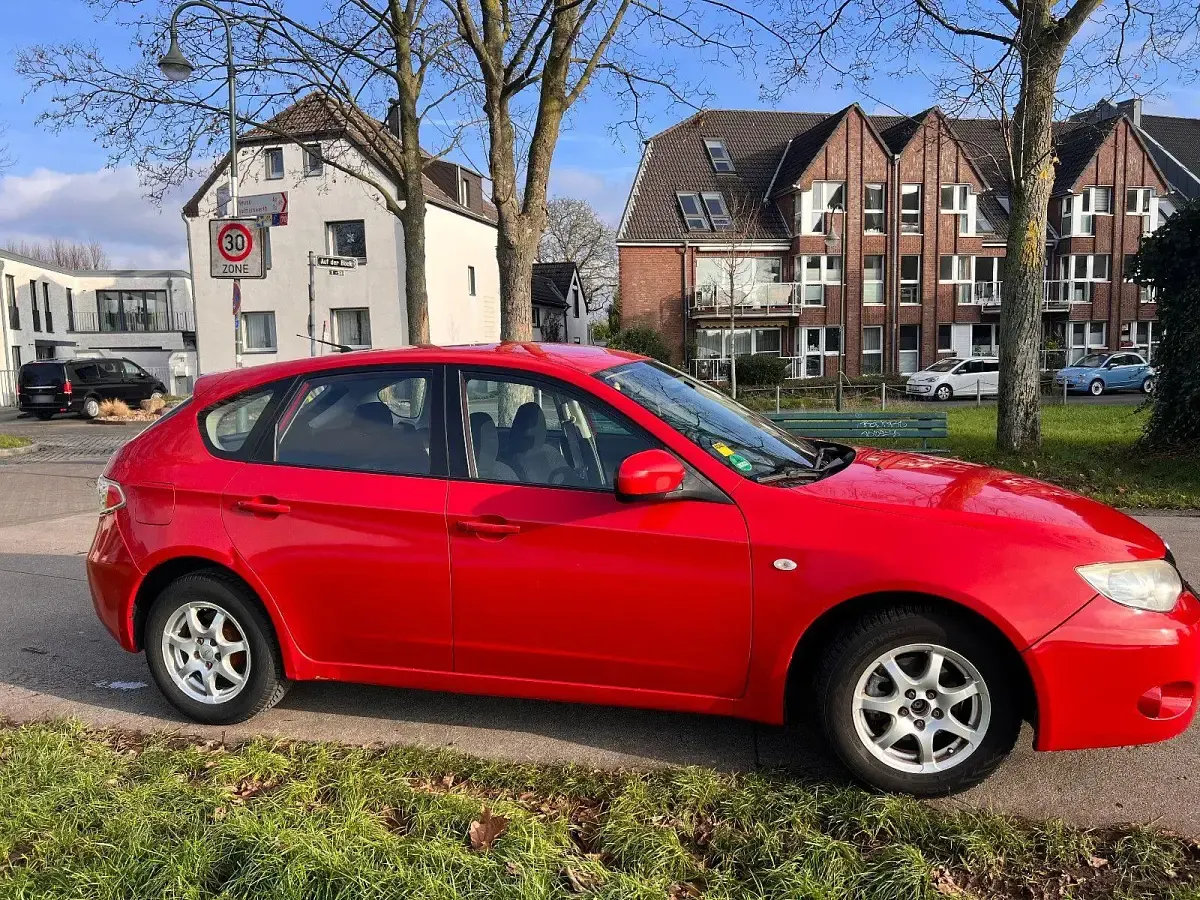 Gebraucht Subaru Impreza 107 PS (78 kW) 2009 Rot Limousine