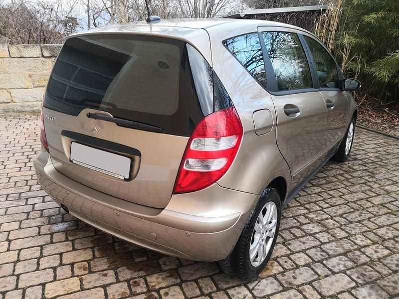 Gebraucht Mercedes A170 Avantgarde 116 PS (85 kW) 2006 Gold Van / Kleinbus