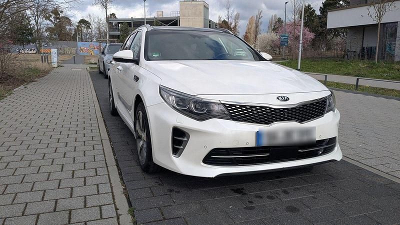 Gebraucht Kia Optima GT-Line 141 PS (103 kW) 2017 Weiß Kombi