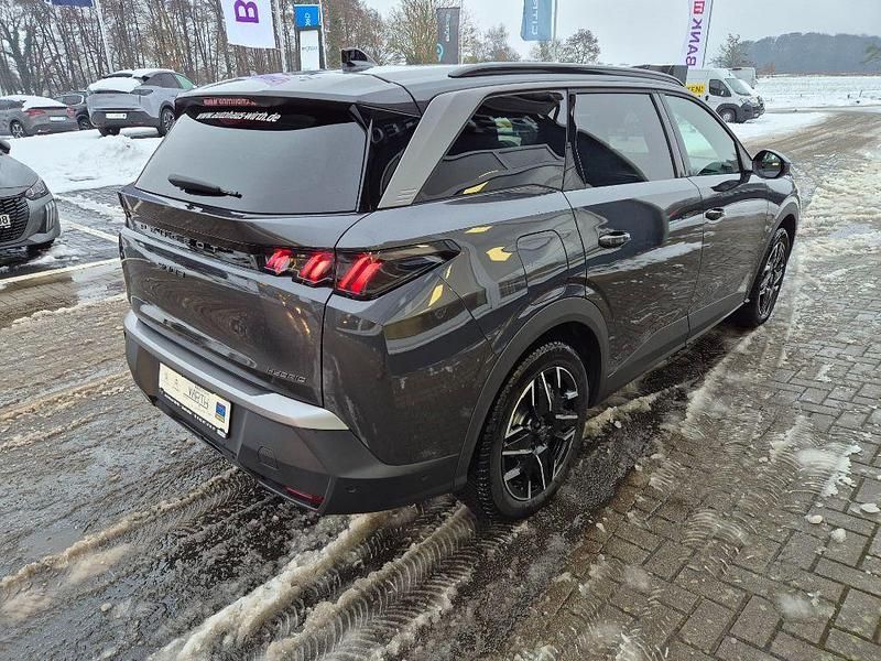 Gebraucht Peugeot 5008 Allure 136 PS (100 kW) 2025 Grau Limousine