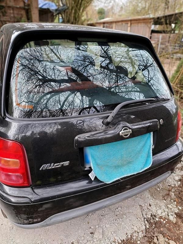 Gebraucht Nissan Micra 60 PS (44 kW) 2001 Schwarz Kleinwagen