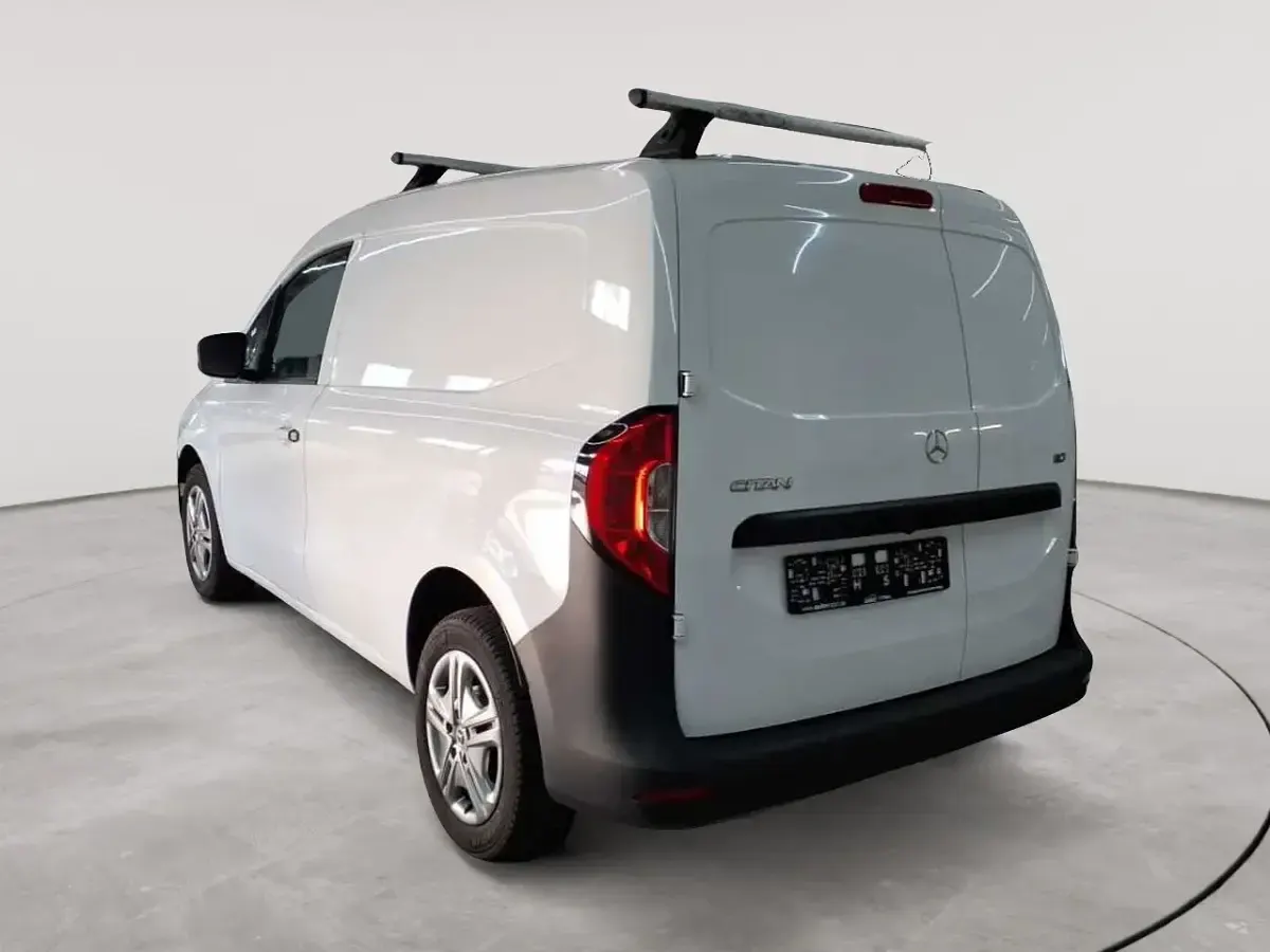 Gebraucht Mercedes Citan 110 102 PS (75 kW) 2024 Arktisweiß Van / Kleinbus