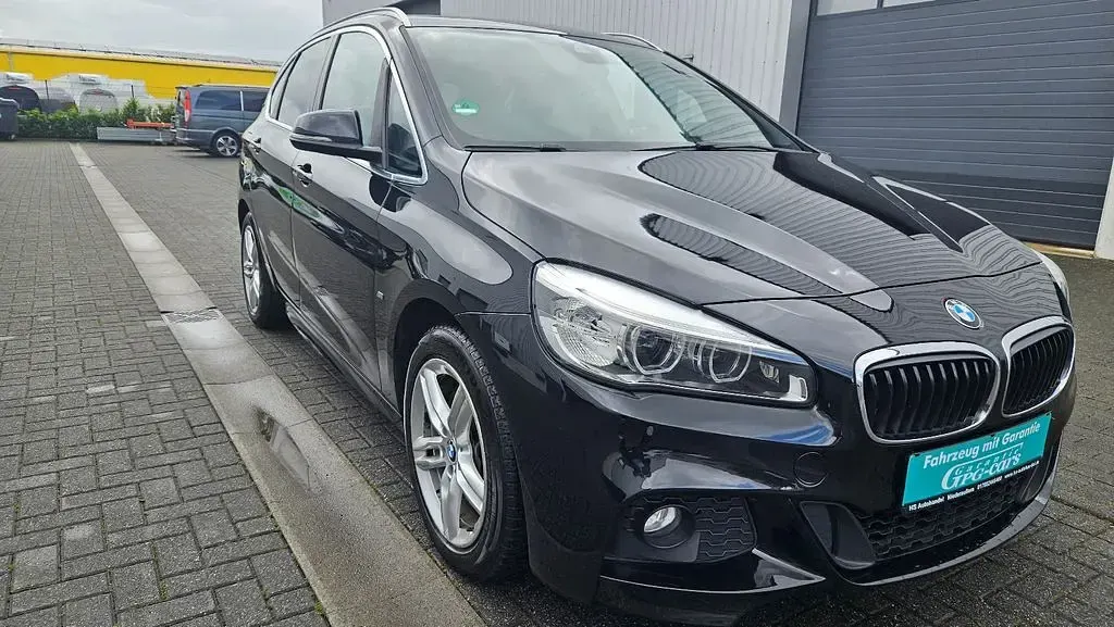 Gebraucht BMW 225 M Sport 136 PS (100 kW) 2016 Schwarz Kombi