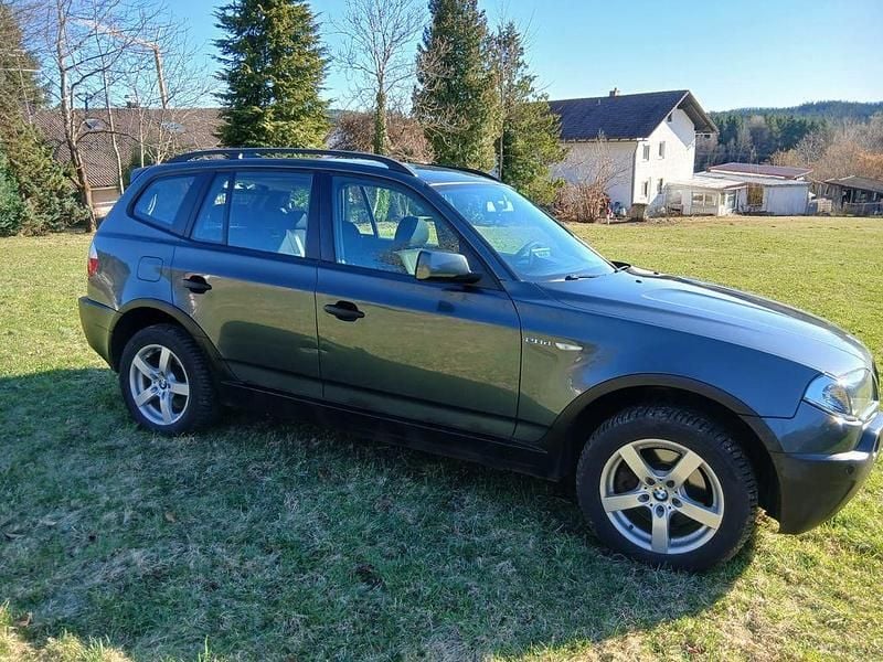 Gebraucht BMW X3 150 PS (110 kW) 2005 Grün SUV
