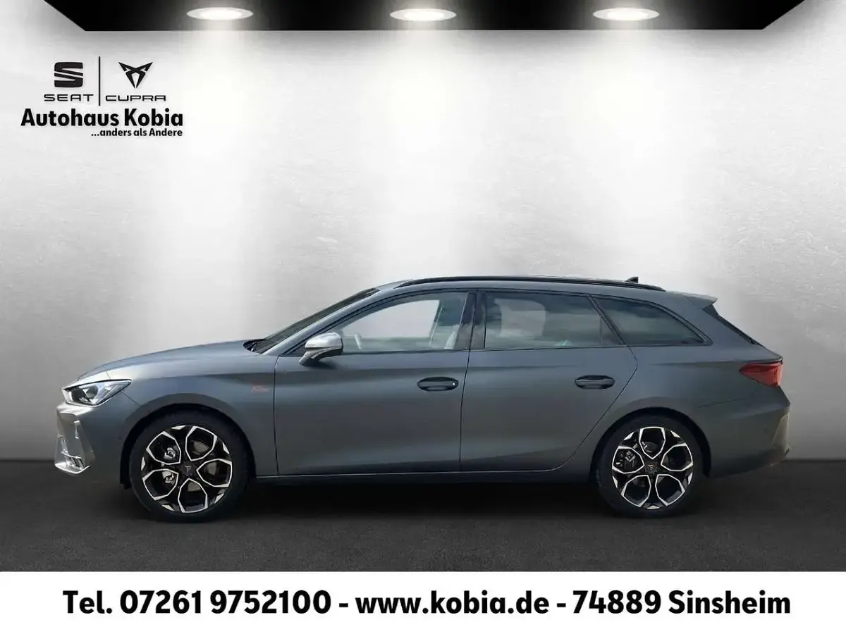 Gebraucht Cupra Leon 150 PS (110 kW) 2026 Magnetic tech matt Kombi