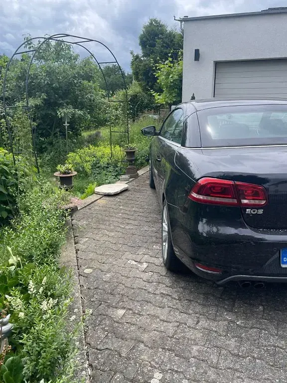 Gebraucht VW Eos Exclusive 211 PS (155 kW) 2011 Schwarz Cabrio