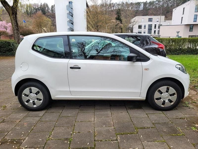 Gebraucht VW up! take up! 60 PS (44 kW) 2015 Weiß Kleinwagen