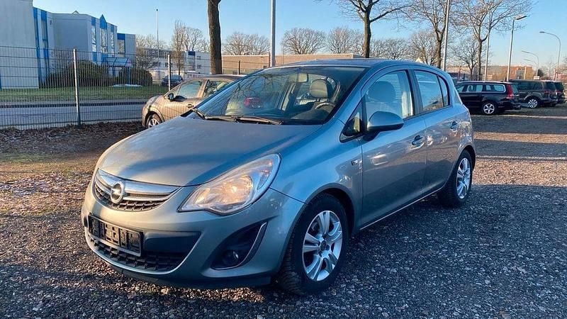 Gebraucht Opel Corsa 86 PS (63 kW) 2012 Silber Kleinwagen