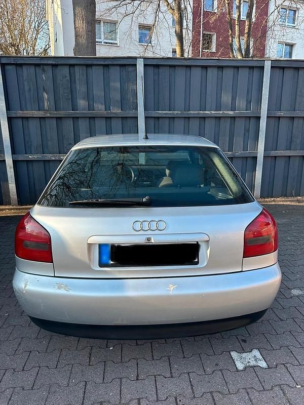 Gebraucht Audi A3 103 PS (75 kW) 2000 Silber Kleinwagen