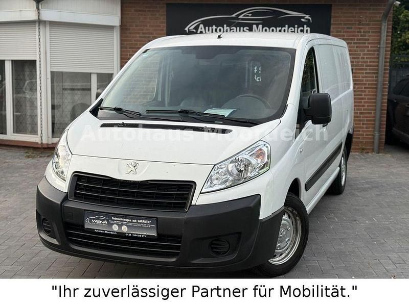Gebraucht Peugeot Expert 128 PS (94 kW) 2016 Weiß Van