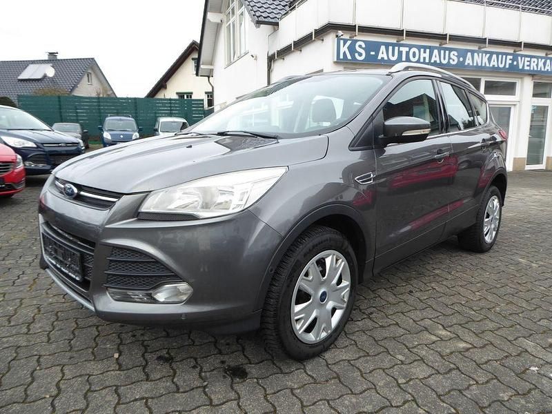 Gebraucht Ford Kuga Trend 140 PS (102 kW) 2013 Grau SUV