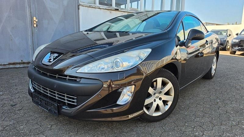Gebraucht Peugeot 308 CC 140 PS (102 kW) 2009 Braun Cabrio
