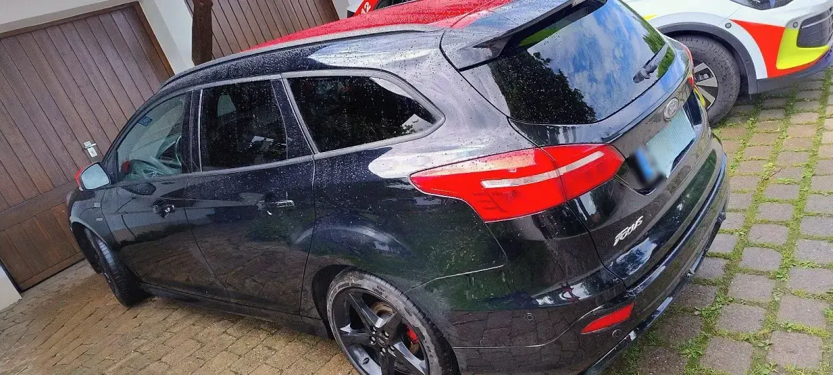 Gebraucht Ford Focus ST-Line 150 PS (110 kW) 2017 Schwarz Kombi