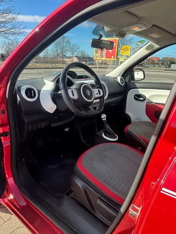 Gebraucht Renault Twingo Intens 90 PS (66 kW) 2019 Rot Kleinwagen