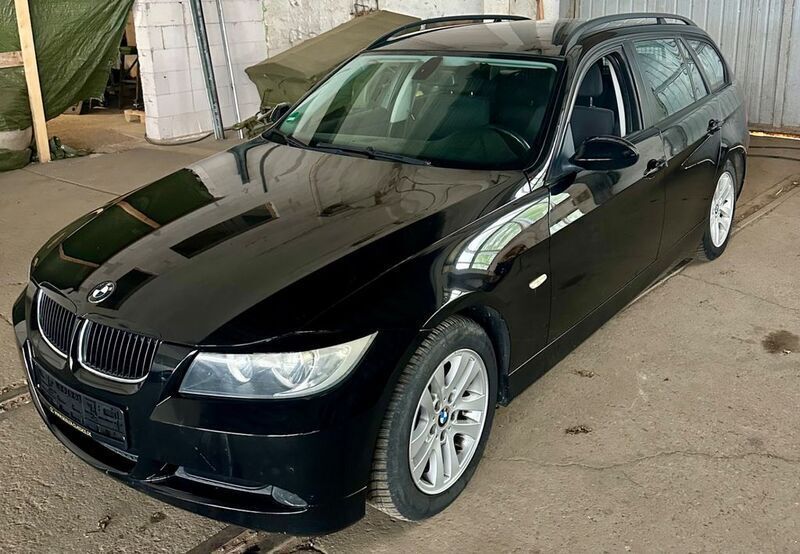 Schwarz Gebraucht 2008 BMW 318 Advantage Kombi | 1.999 € (Superpreis) - Bild 1/4