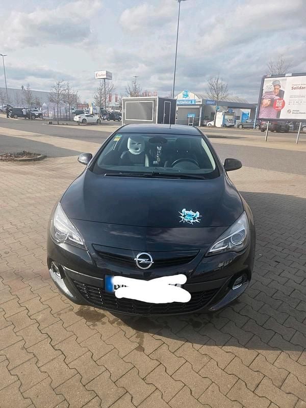 Gebraucht Opel Astra GTC OPC 200 PS (147 kW) 2015 Schwarz Coupé