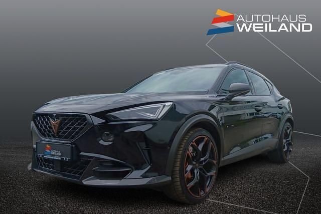 Midnight schwarz metallic Gebraucht 2023 Cupra Formentor VZ SUV | 45.900 € (Teuer) - Bild 1/4