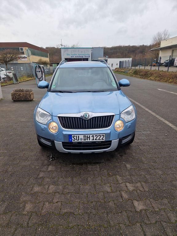 Gebraucht Skoda Yeti Plus Edition 160 PS (117 kW) 2013 Blau SUV