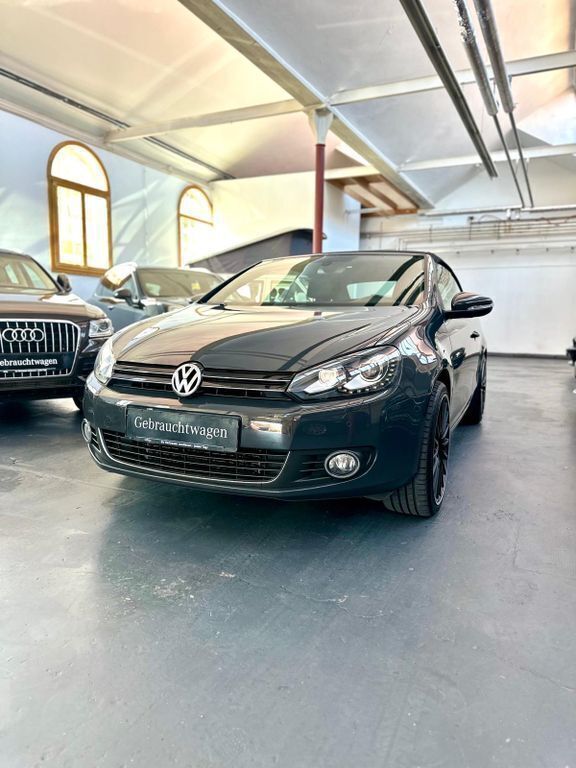 Grau Gebraucht 2013 VW Golf Cabriolet Life Cabrio | 13.900 € (Teuer) - Bild 1/4