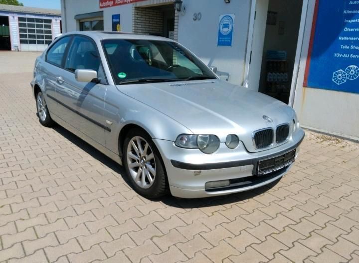 Silber Gebraucht 2002 BMW 316 Compact Kleinwagen | 600 € (Superpreis) - Bild 1/4