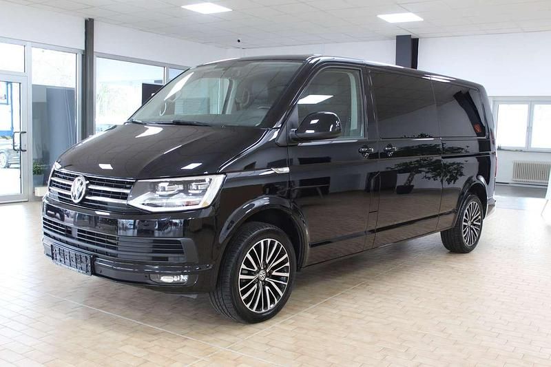 Deep black perleffekt Gebraucht 2019 VW Multivan Comfortline Van | 41.950 € (Etwas zu teuer) - Bild 1/4