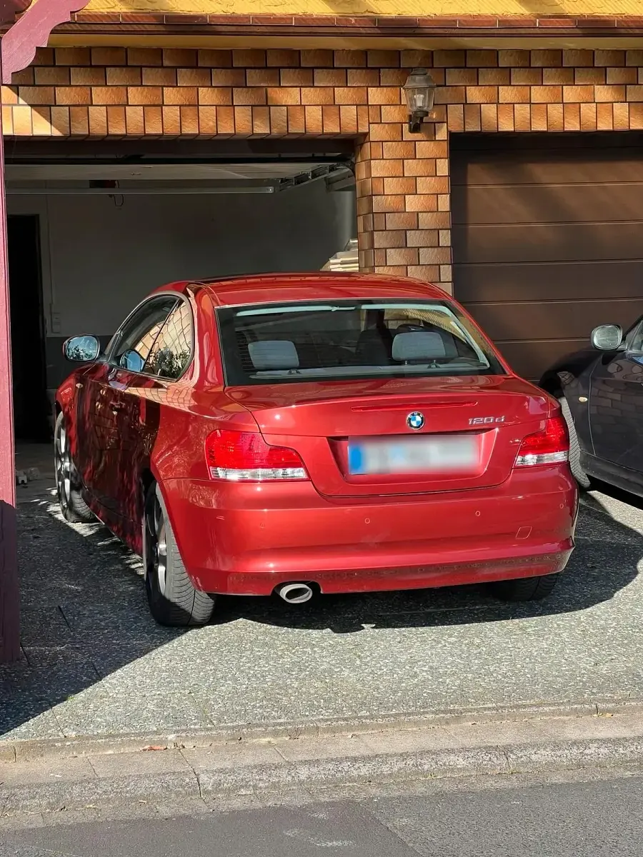 Gebraucht BMW 120 Coupé 177 PS (130 kW) 2009 Rot Coupé