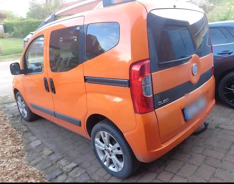 Gebraucht Fiat Qubo Trekking 73 PS (53 kW) 2009 Orange Van / Kleinbus