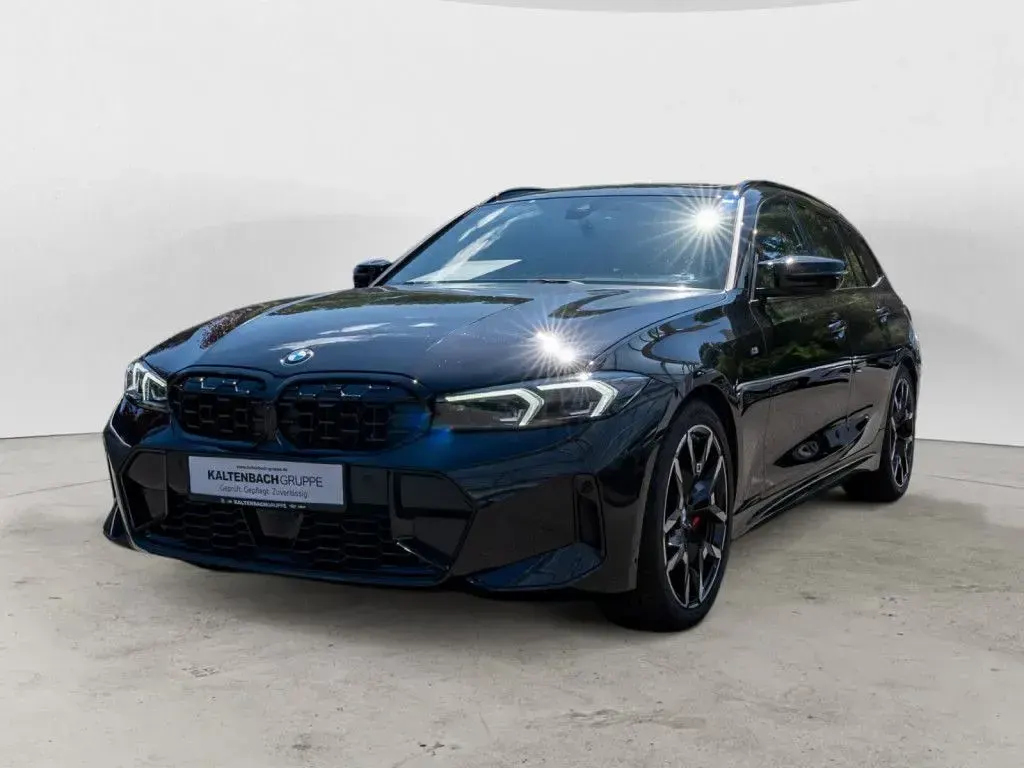 Gebraucht BMW 340 M Sport 374 PS (275 kW) 2025 Schwarz Kombi