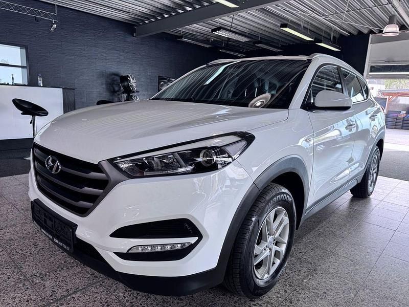 Gebraucht Hyundai Tucson 132 PS (97 kW) 2018 Weiß SUV