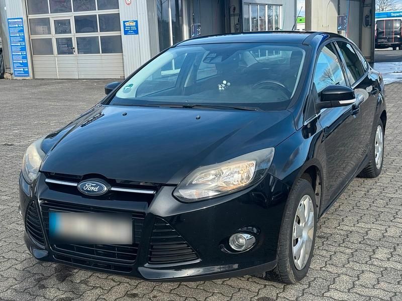 Gebraucht Ford Focus 150 PS (110 kW) 2011 Schwarz Limousine