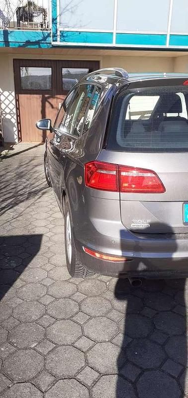 Gebraucht VW Golf VII LOUNGE 110 PS (80 kW) 2015 Grau Kombi