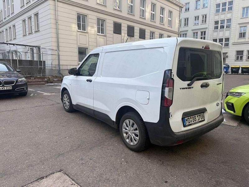 Gebraucht Ford Transit 101 PS (74 kW) 2024 Weiß