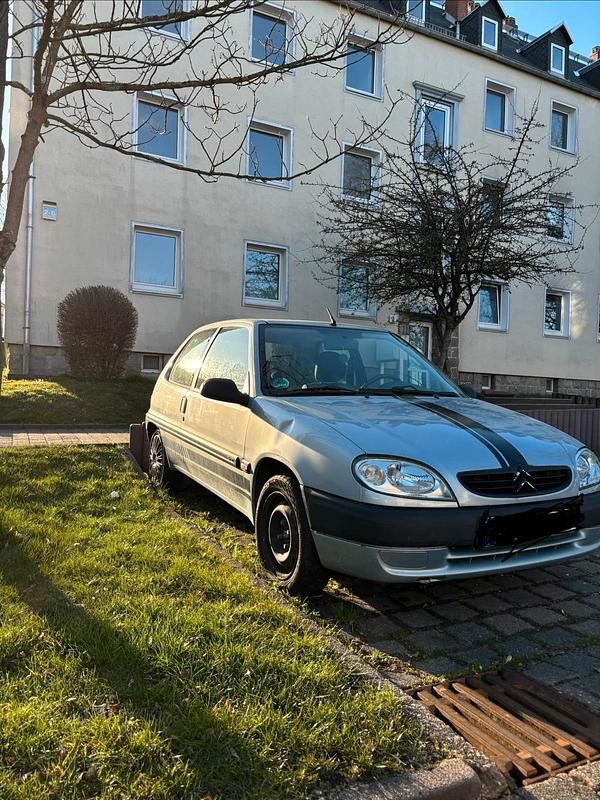 Gebraucht Citroën Saxo 60 PS (44 kW) 2002 Grau Kleinwagen
