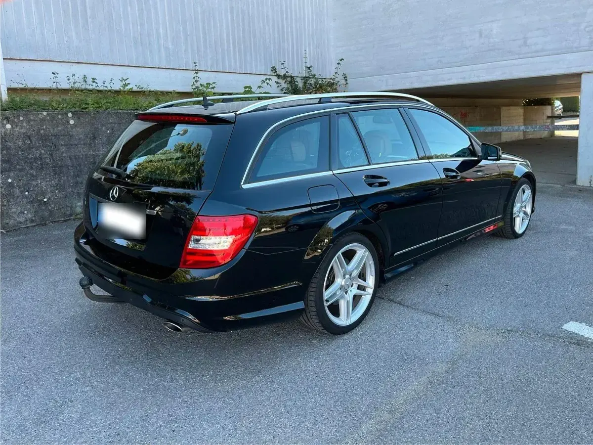 Gebraucht Mercedes C350 Avantgarde 265 PS (194 kW) 2012 Schwarz Kombi