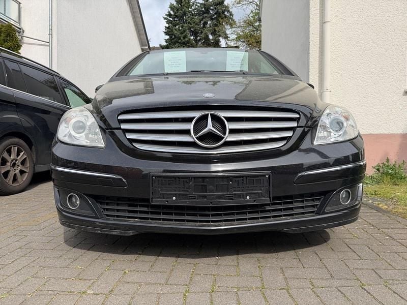 Gebraucht Mercedes B180 109 PS (80 kW) 2007 Schwarz Van / Kleinbus