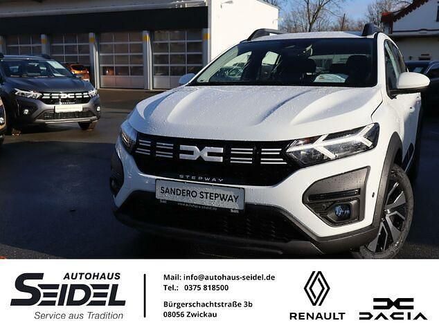 Weiß Gebraucht 2024 Dacia Sandero Expression Kleinwagen | 17.840 € (Fairer Preis) - Bild 1/2