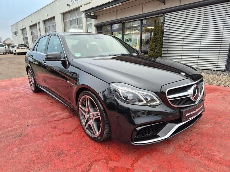 Gebraucht Mercedes E63 AMG AMG 557 PS (409 kW) 2015 Schwarz Limousine