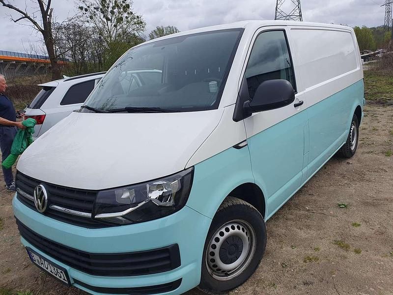 Weiß Gebraucht 2018 VW T6 Van | 27.000 € (Superpreis) - Bild 1/4