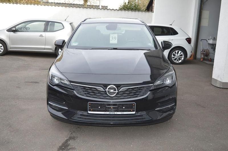 Gebraucht Opel Astra Edition 105 PS (77 kW) 2022 Schwarz Kombi