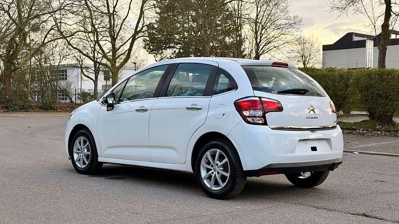 Gebraucht Citroën C3 SELECTION 68 PS (50 kW) 2014 Weiß Kleinwagen