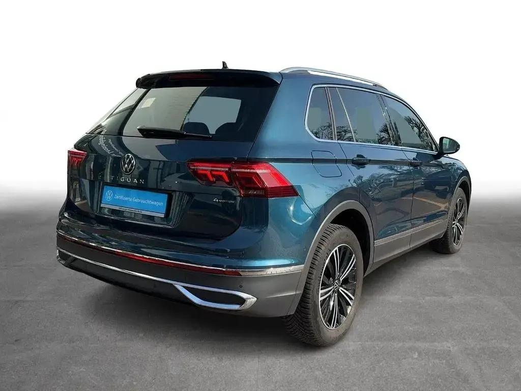 Gebraucht VW Tiguan Elegance 200 PS (147 kW) 2022 Nightshade blue metallic SUV