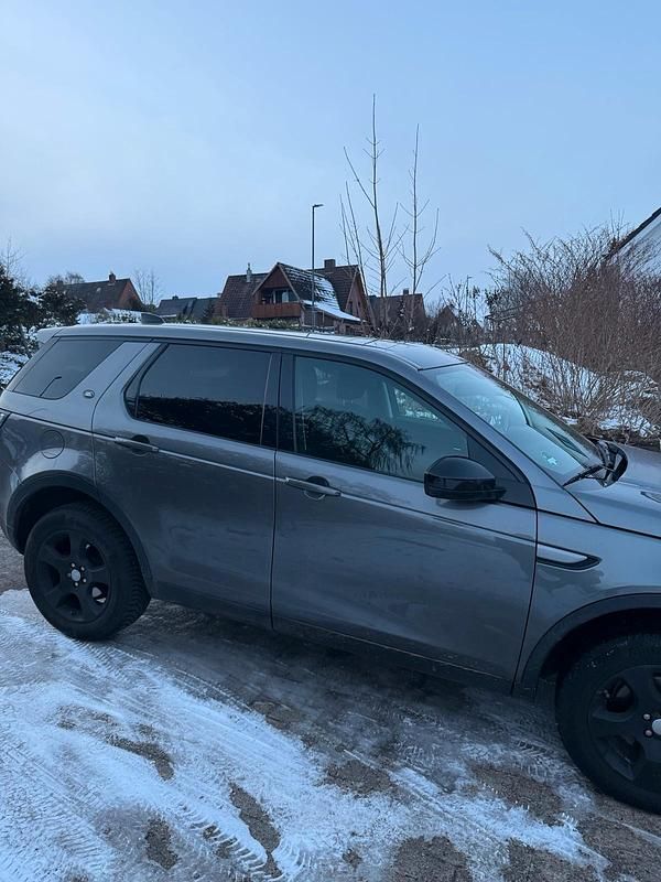 Gebraucht Land Rover Discovery Sport 150 PS (110 kW) 2017 Grau SUV