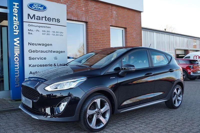 Gebraucht Ford Fiesta Active 101 PS (74 kW) 2019 Schwarz Kleinwagen