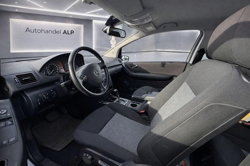 Gebraucht Mercedes A150 95 PS (69 kW) 2007 Silber Limousine